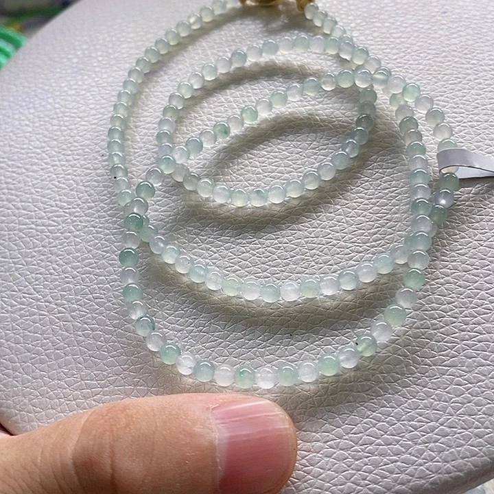 定制翡翠未镶嵌卡4