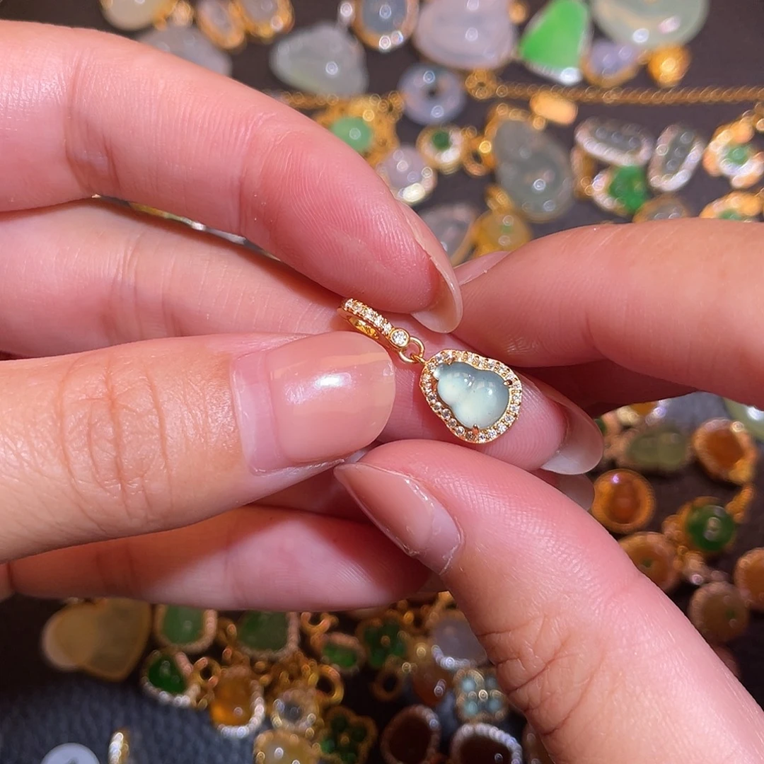 翡翠银S925镶嵌颈饰