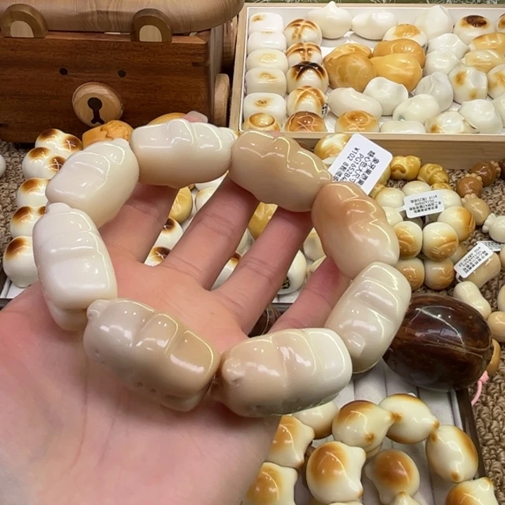 手串菩提根/象牙果11.26.36象牙果糖心猫饼微瑕