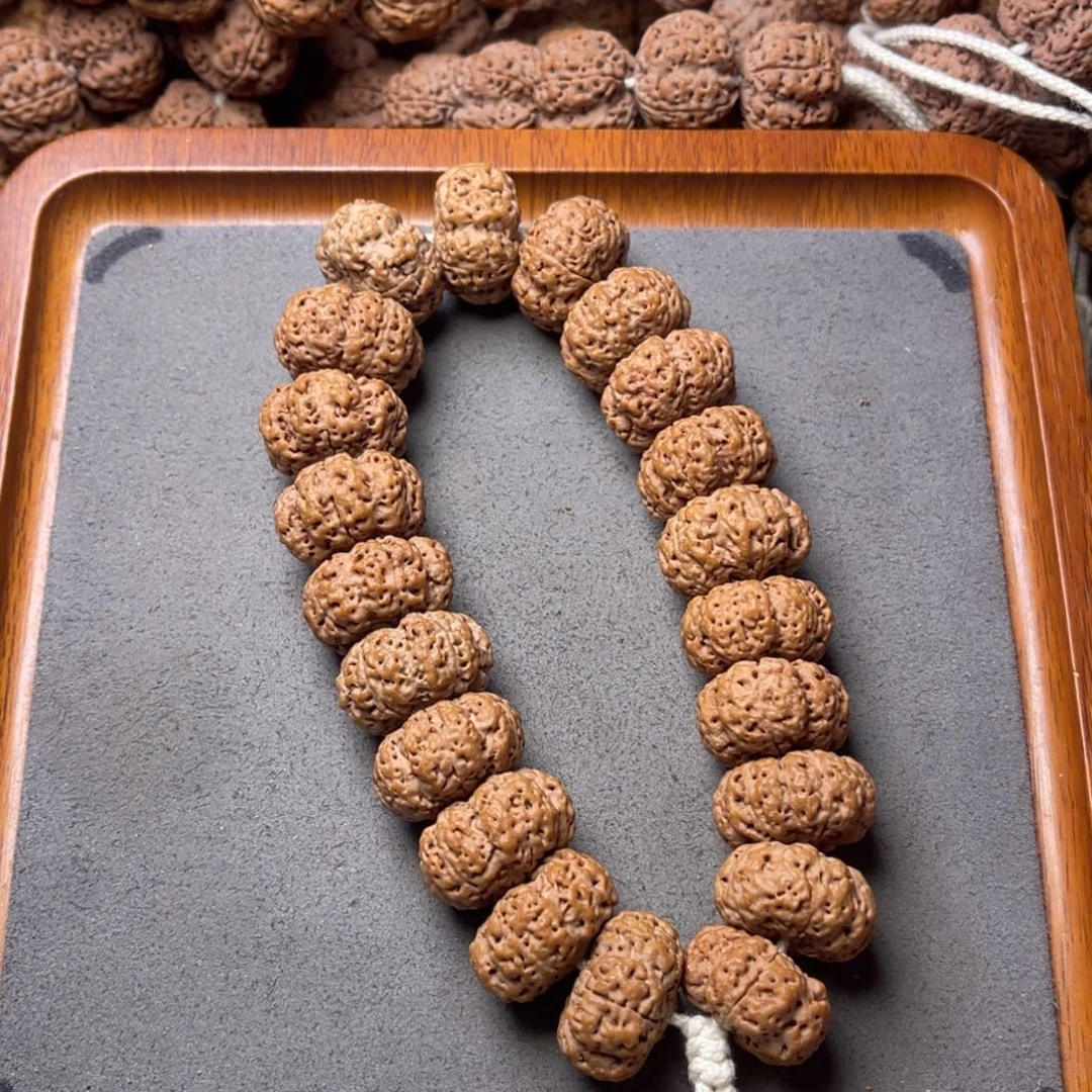 晨***曦菩提籽类9号金刚菩提梁梅花夹板手持23