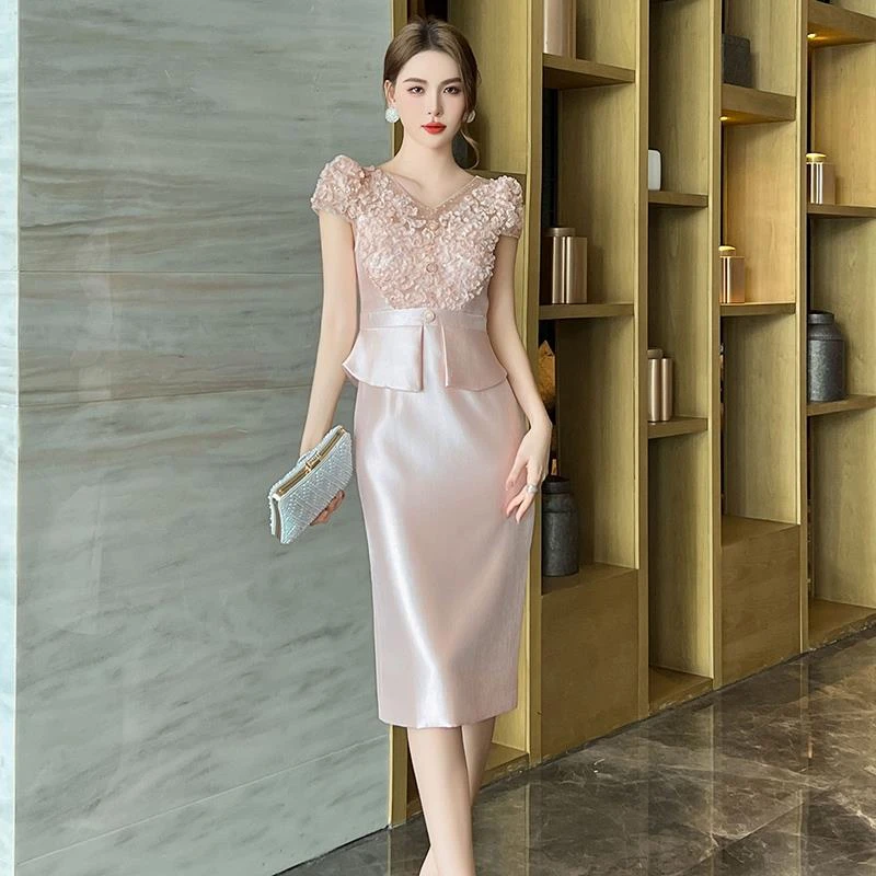 气质绝美连衣裙修身显瘦韩版收腰减龄温柔风气场强大中长款裙子夏