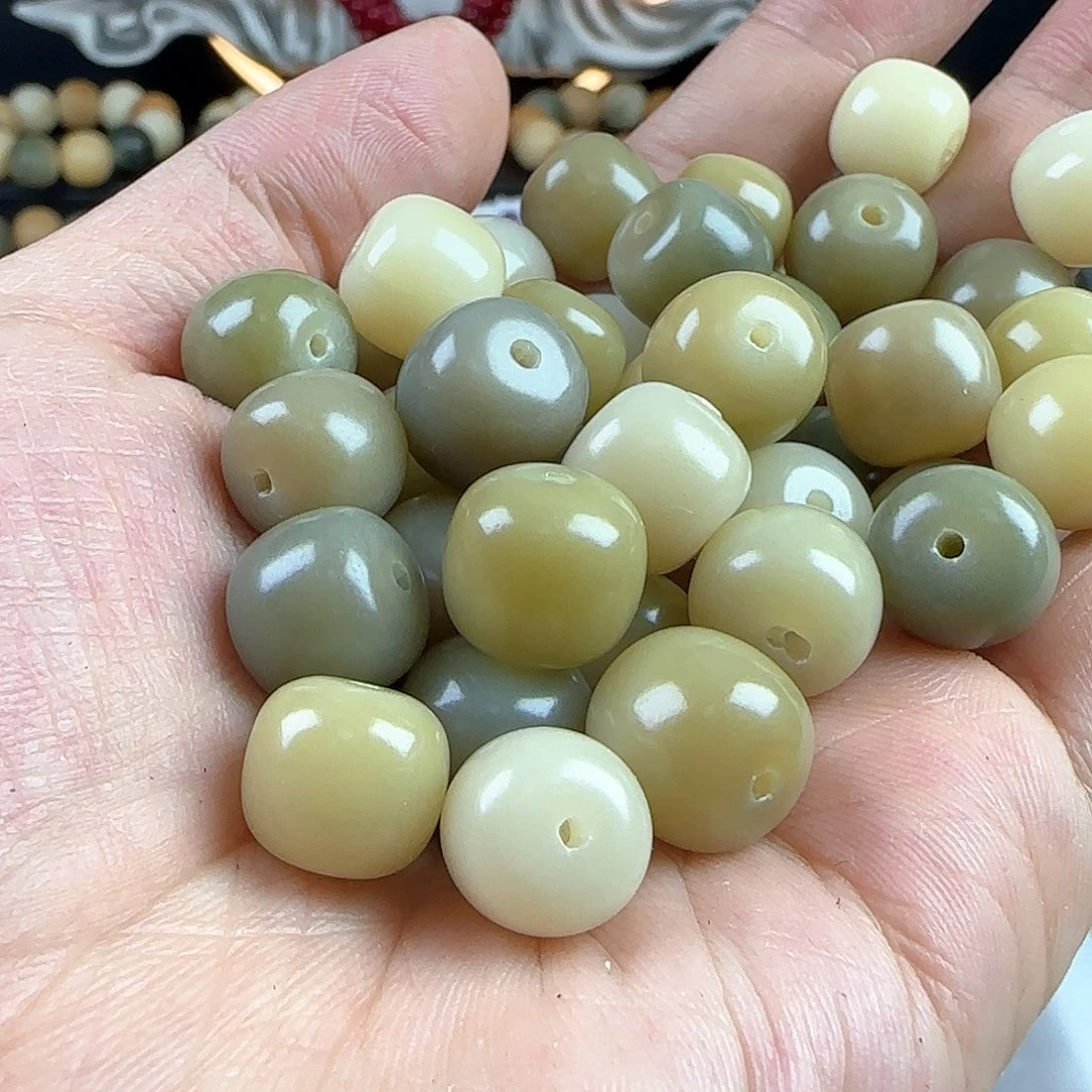 菩提根/象牙果吊坠卡12-13渐变绿桶珠100颗➕20颗备珠