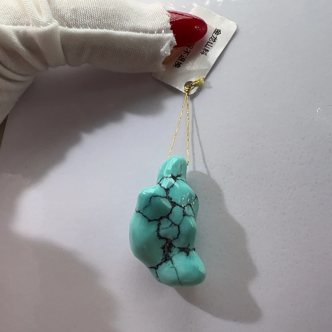 绿松石未镶嵌挂件