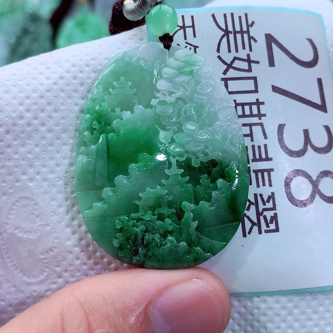 吊坠(不含链)未镶嵌翡翠