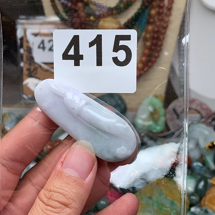 翡翠未镶嵌颈饰紫**主翡翠