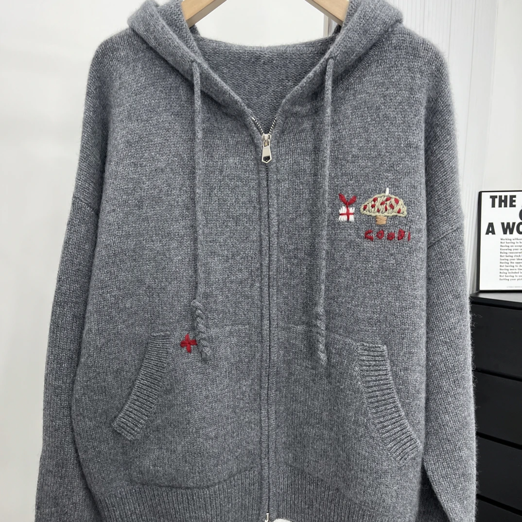 新品～100纯山羊绒连帽休闲加厚开衫外套