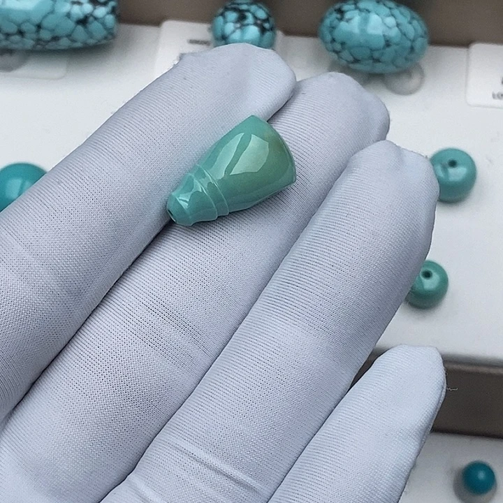 绿松石未镶嵌三通