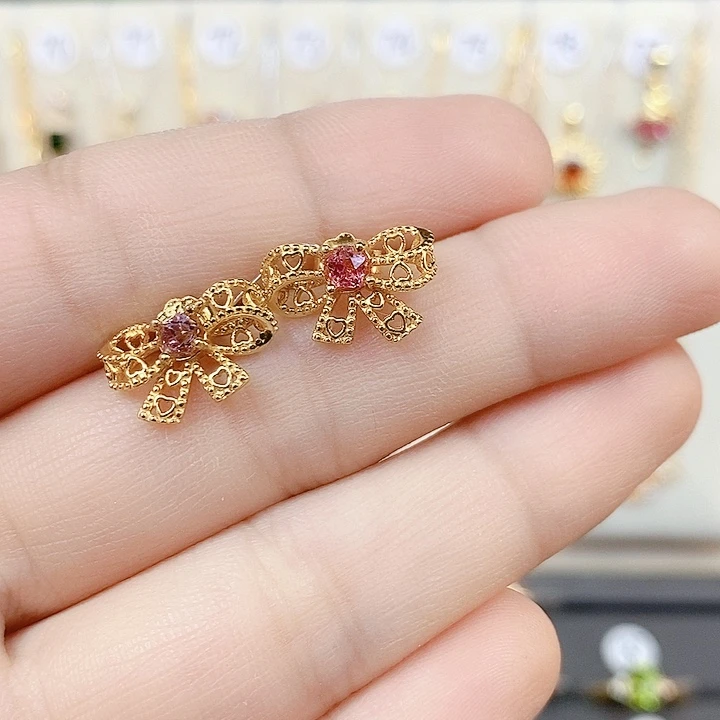 尖晶石耳钉银S925镶嵌