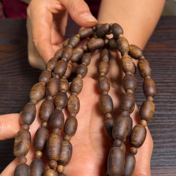 沉香手串白棋留疤36克卡10多样性多一条