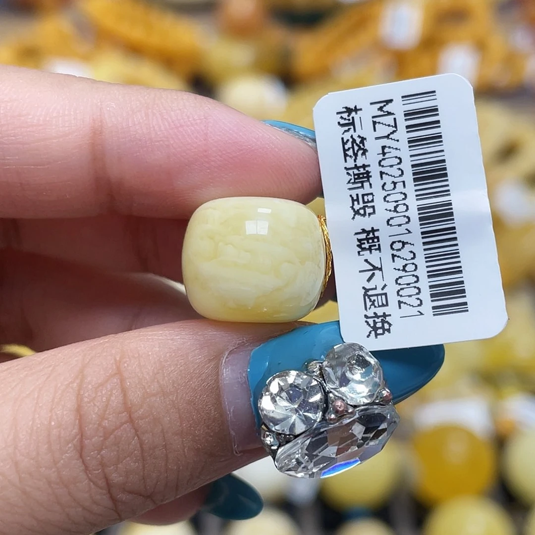 蜜蜡未镶嵌珠宝奇石13.4mm浓白蜡千层虎皮老型沁色