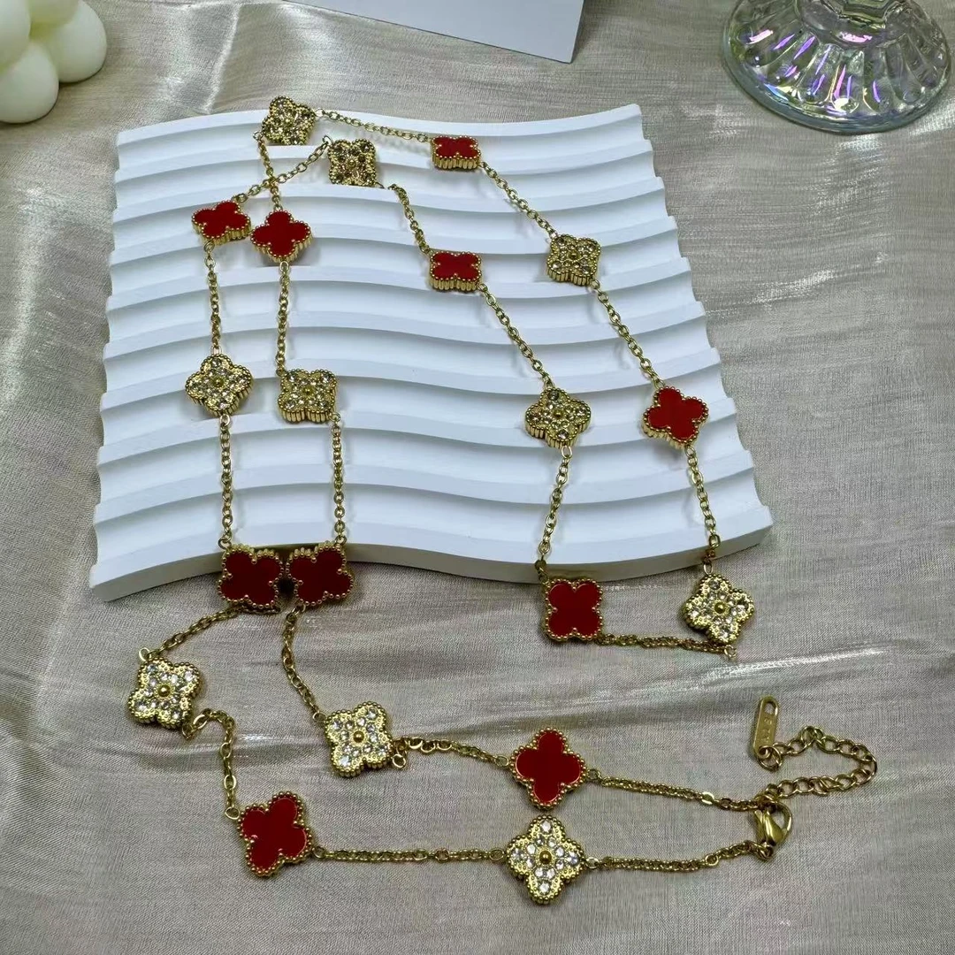 钛钢合成锆石项链 新款轻奢红色金色黄色20花项链时尚百搭饰品