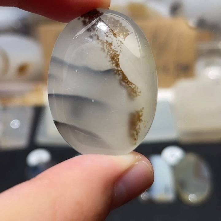 玛瑙/玉髓颈饰未镶嵌