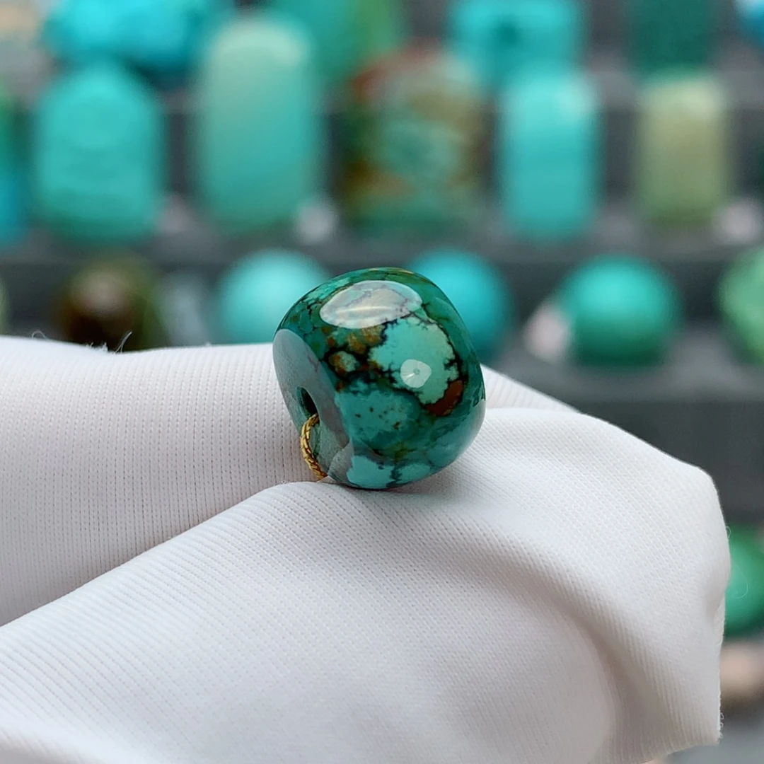 绿松石颈饰未镶嵌楚**习