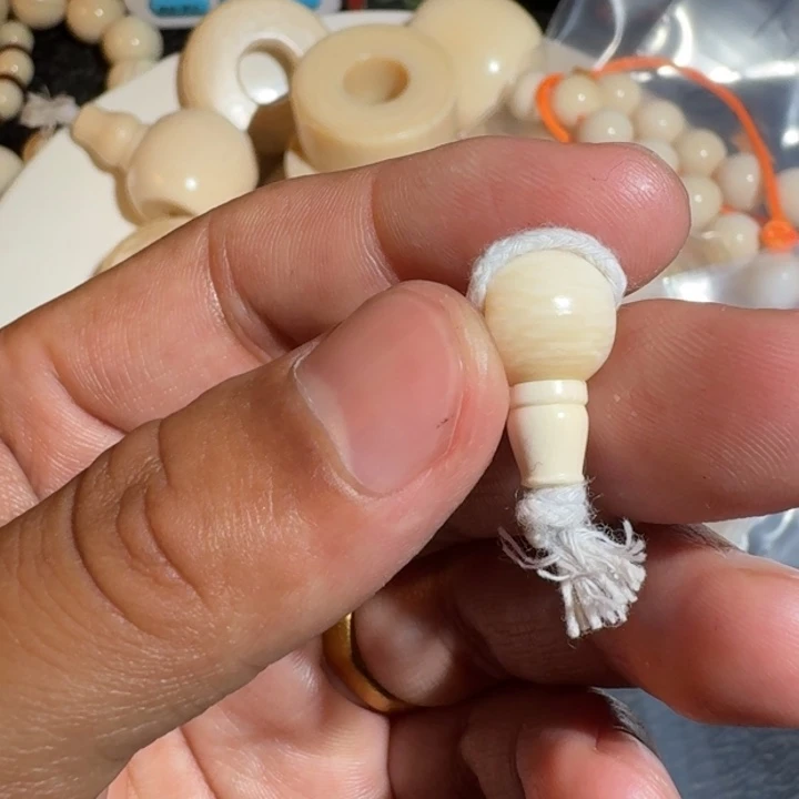 橙***子吊坠菩提根/象牙果