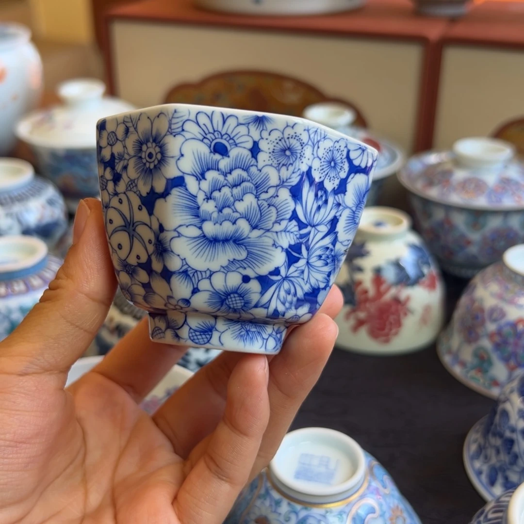 手绘柴窑万花八方杯