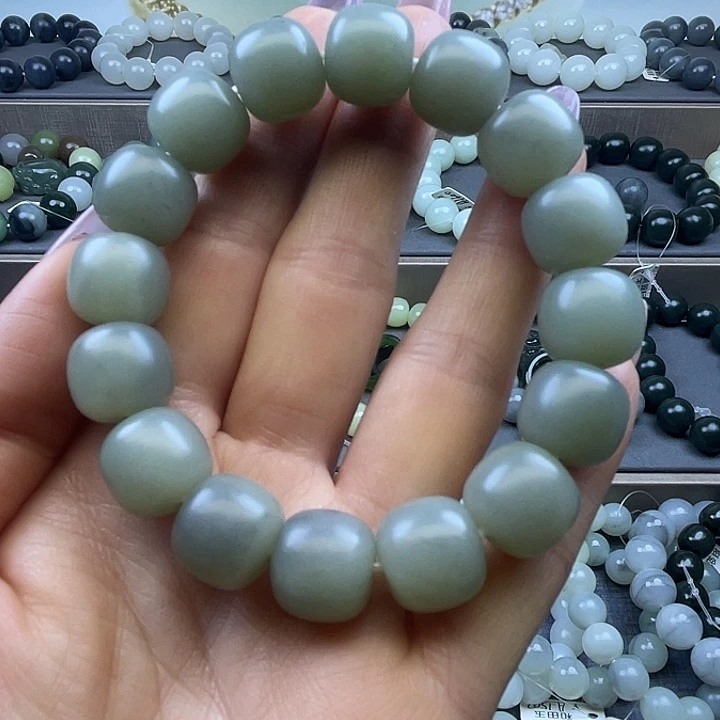 和田玉未镶嵌手链