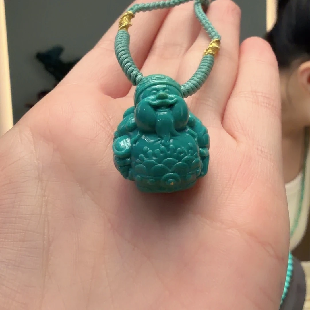 绿松石未镶嵌颈饰