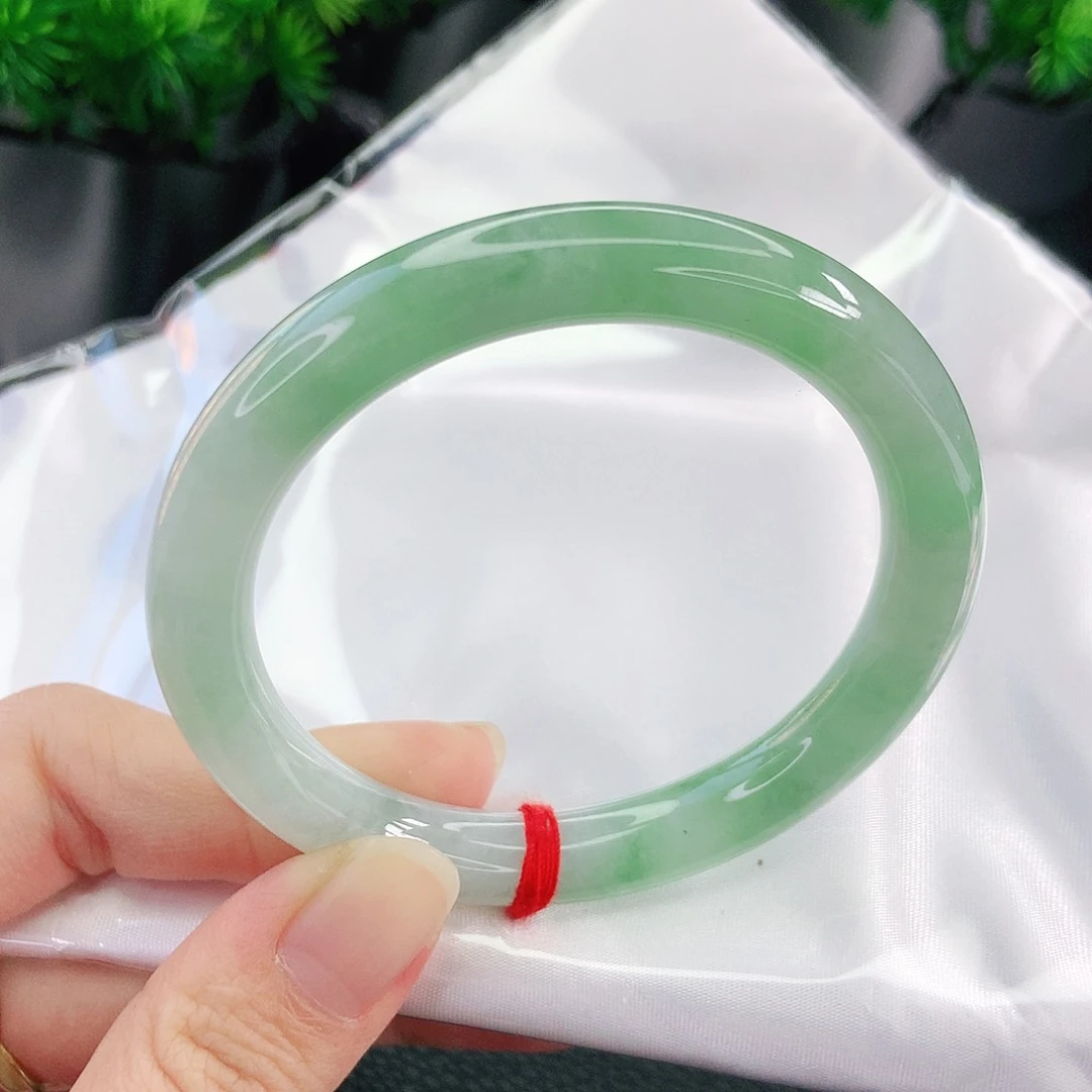 未镶嵌手镯（圆镯）翡翠54圆