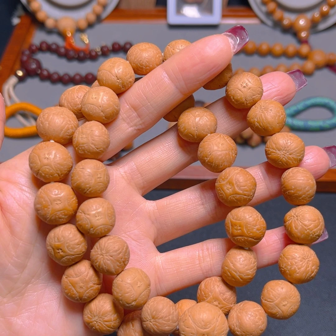 凤眼菩提吊坠14+mm-15mm玉华皮麒麟手串