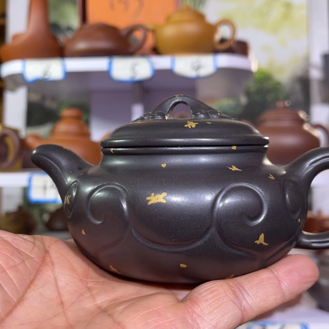 紫砂茶壶小****?我们的一生总是