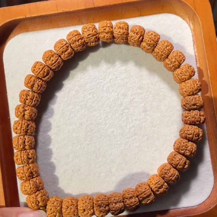 吊坠金刚菩提精品玉菩提梅花手持