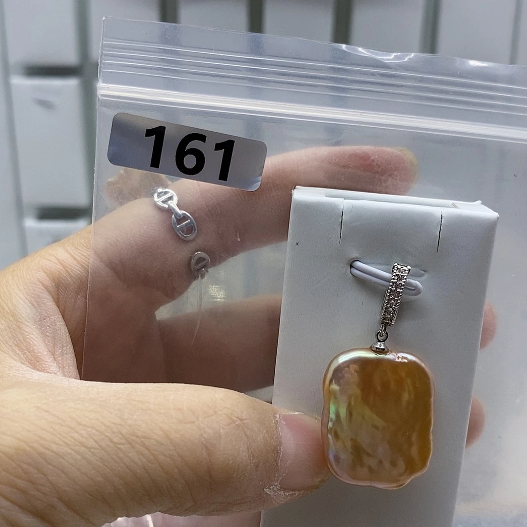 颈饰合金淡水珍珠