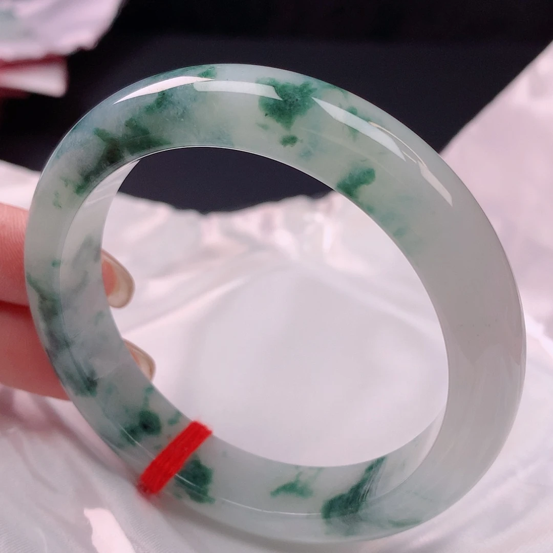 【闪购商品】未镶嵌手镯翡翠57