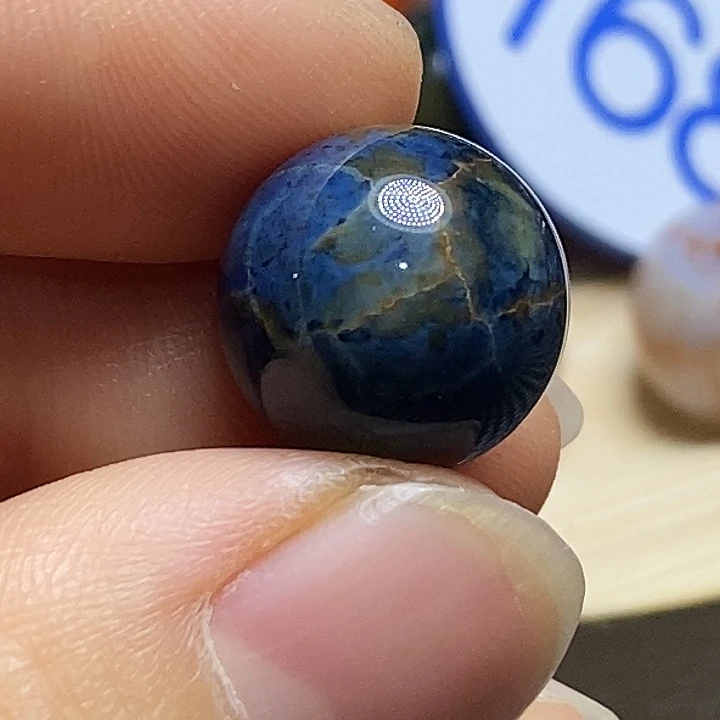 用***2玛瑙/玉髓未镶嵌颈饰