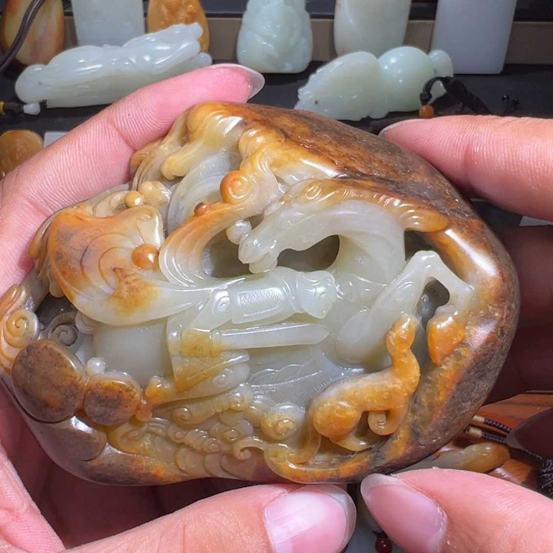 和田玉颈饰未镶嵌