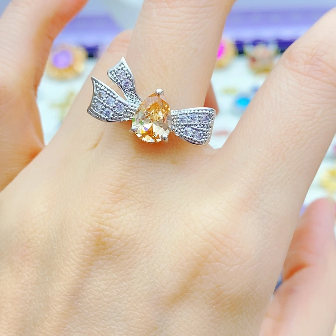 戒指蓝宝石未镶嵌