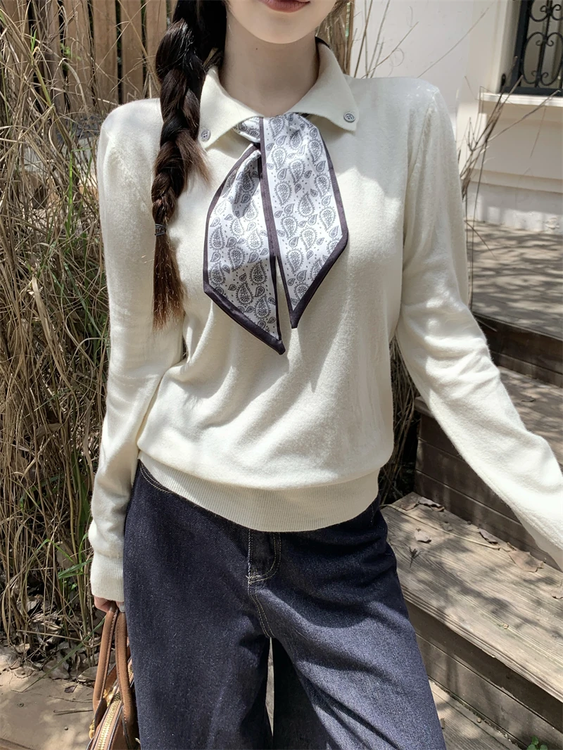 早秋新款设计感休闲POLO领丝巾洋气显瘦针织衫上衣女