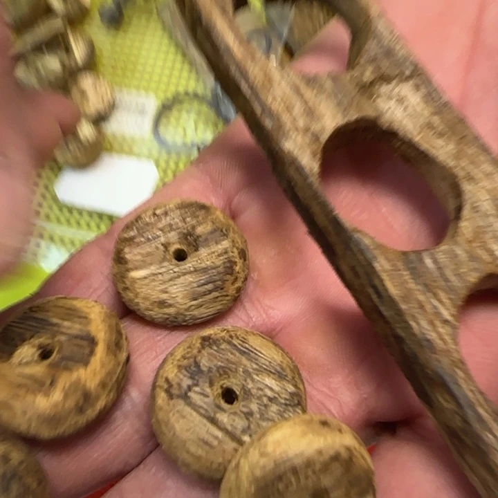 沉香碎屑沉香原料平安扣