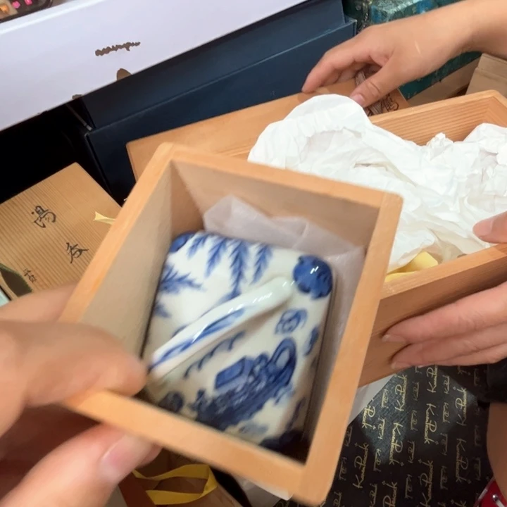 j****e新亿阁杂项默认微瑕