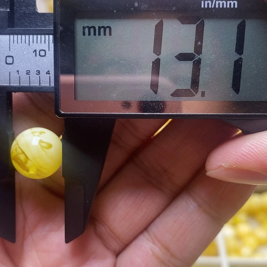 未镶嵌琥珀裸石蜜蜡圆珠微瑕