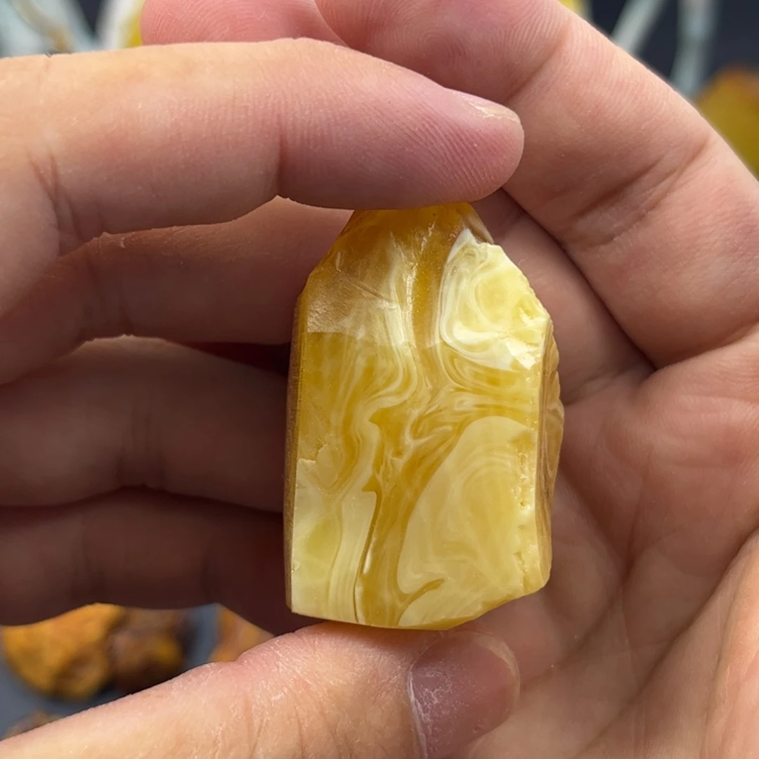定制琥珀未镶嵌蜜蜡定制