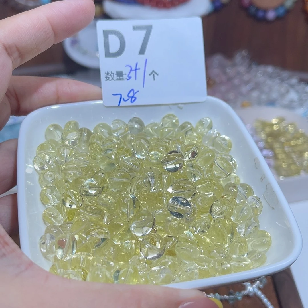 水晶珠宝半成品未镶嵌D7。