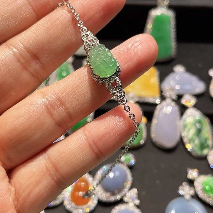 翡翠银S925镶嵌颈饰