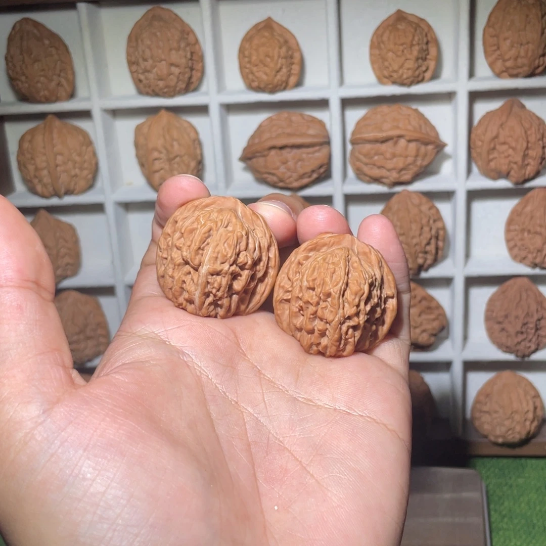 文玩核桃把件34四座楼全品货头（一尺一g）