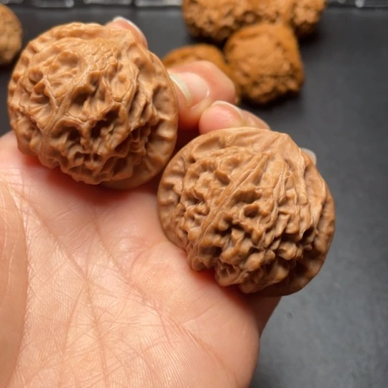 【闪购商品】把件文玩核桃宫灯…………