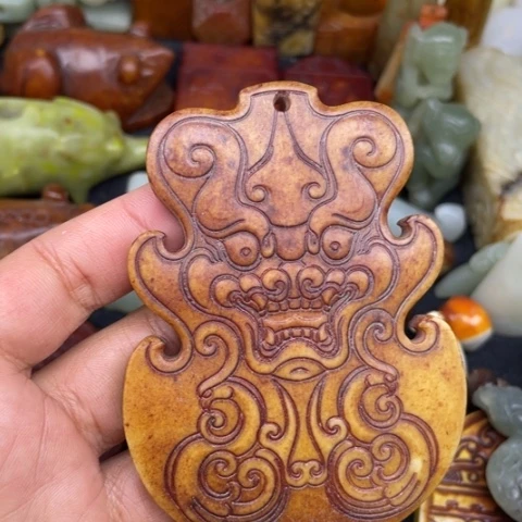 和田玉未镶嵌颈饰56