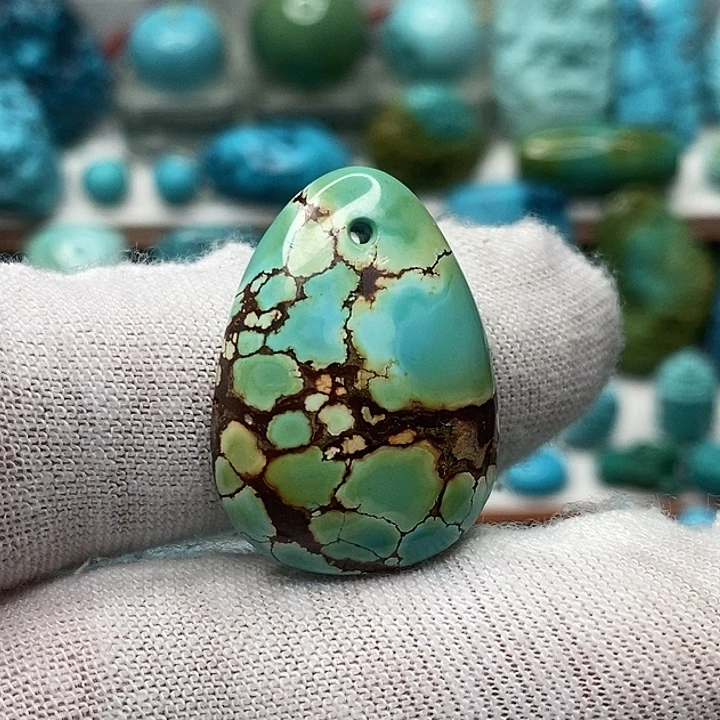 绿松石未镶嵌天然原矿 地大质检