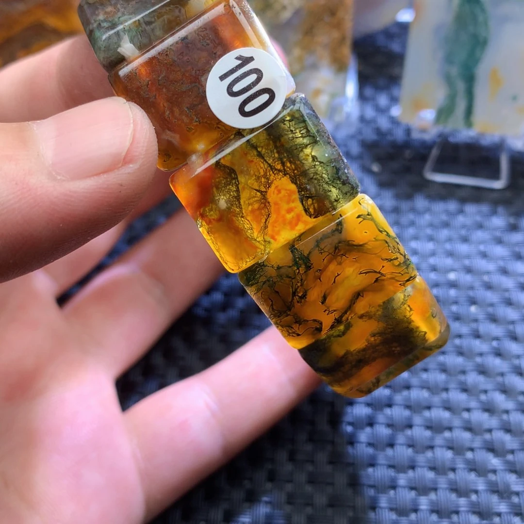 未镶嵌颈饰玛瑙/玉髓恒****君