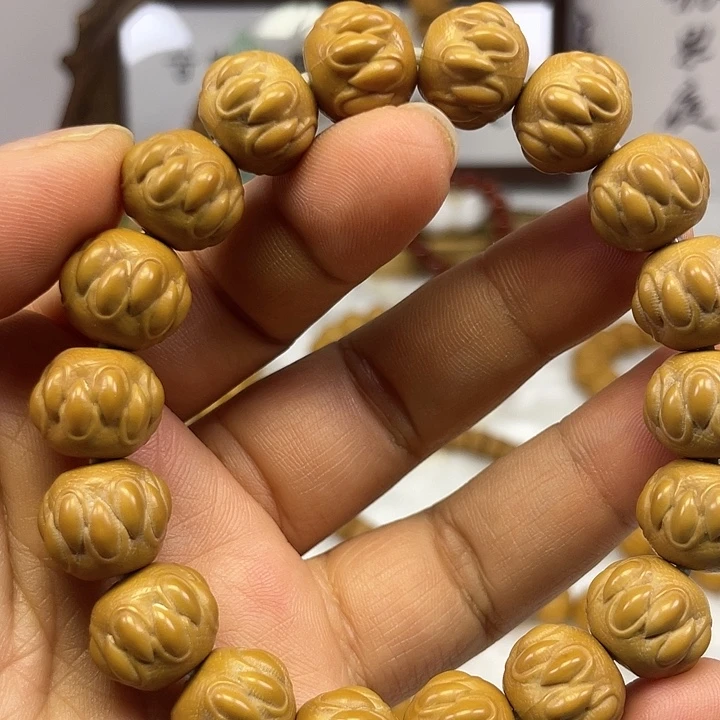 猴头核桃手串猴头