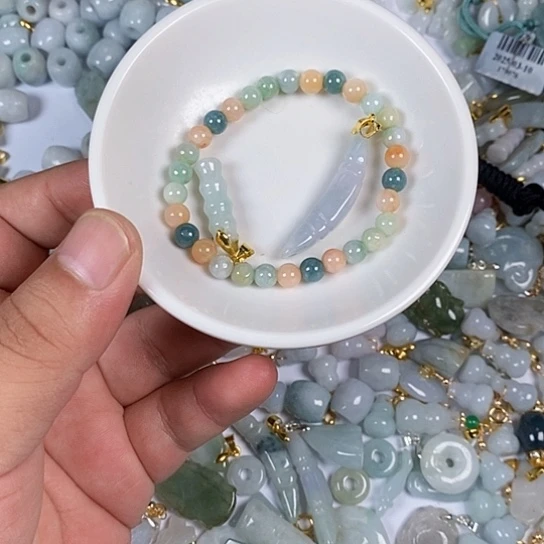 翡翠未镶嵌颈饰天然翡翠拍一发3