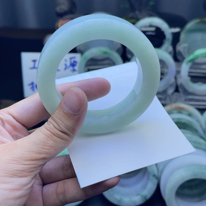 定制翡翠手镯未镶嵌