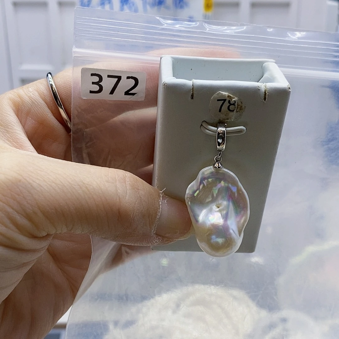 颈饰合金淡水珍珠