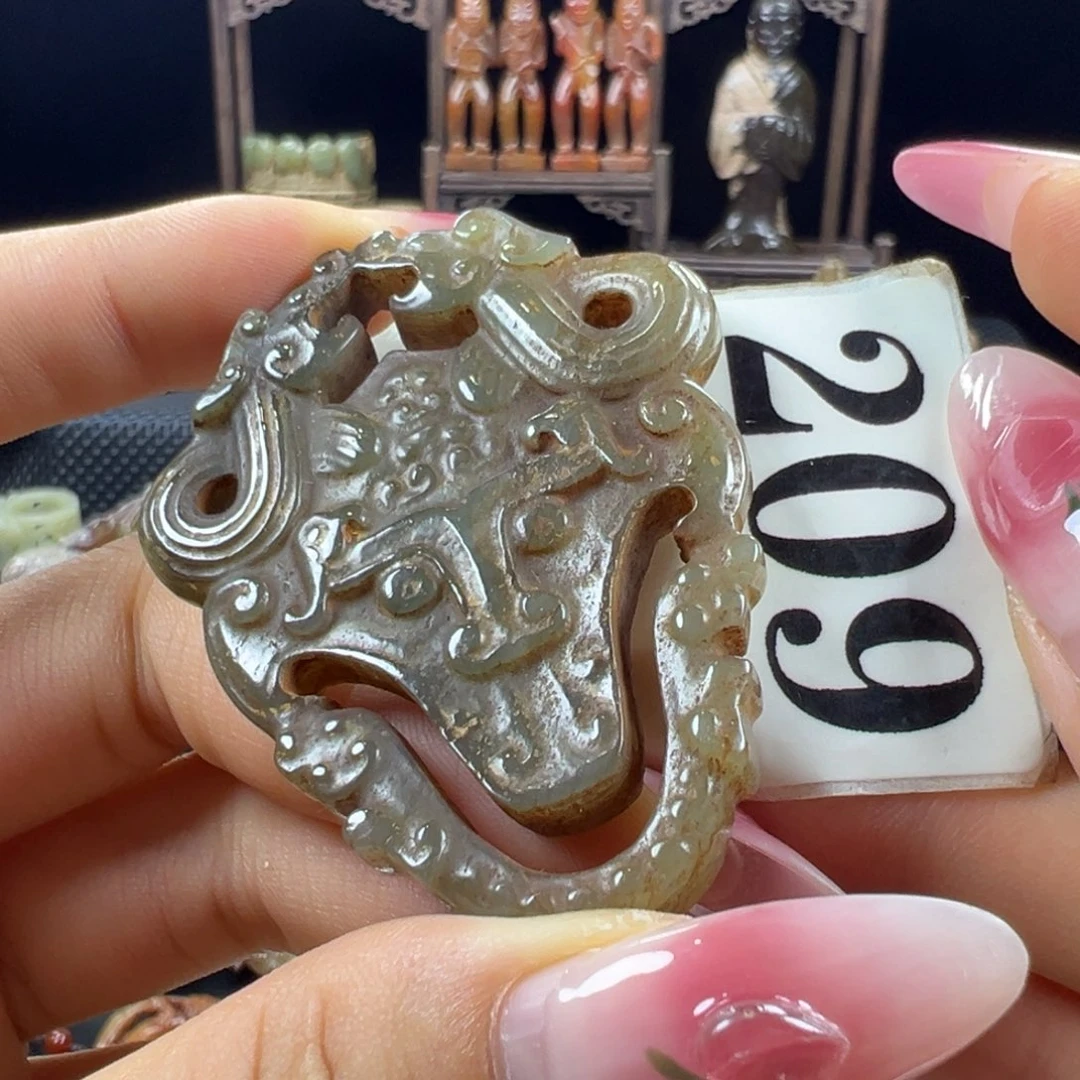 未镶嵌和田玉挂件