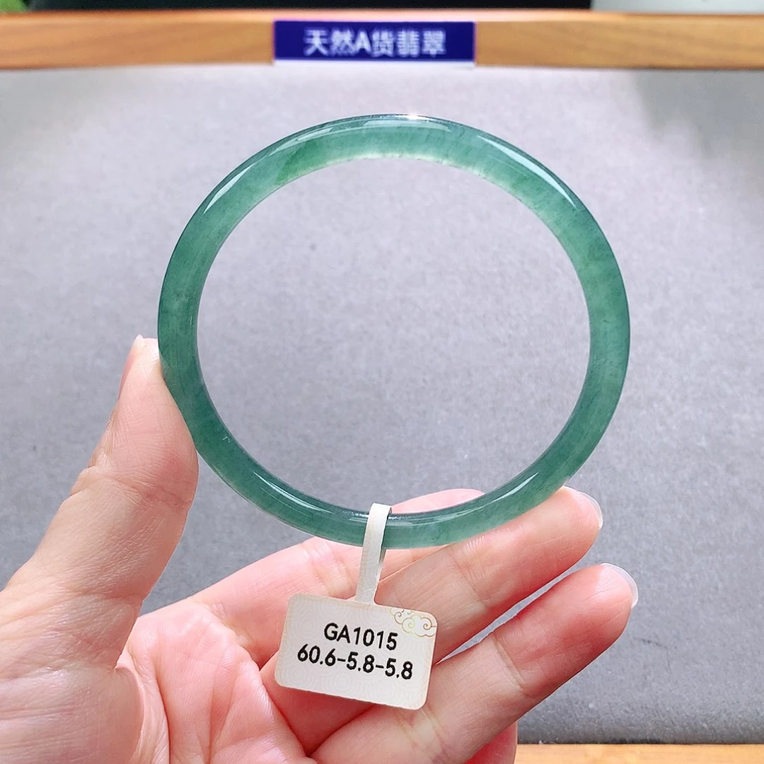 未镶嵌手镯翡翠天然翡翠手镯a货