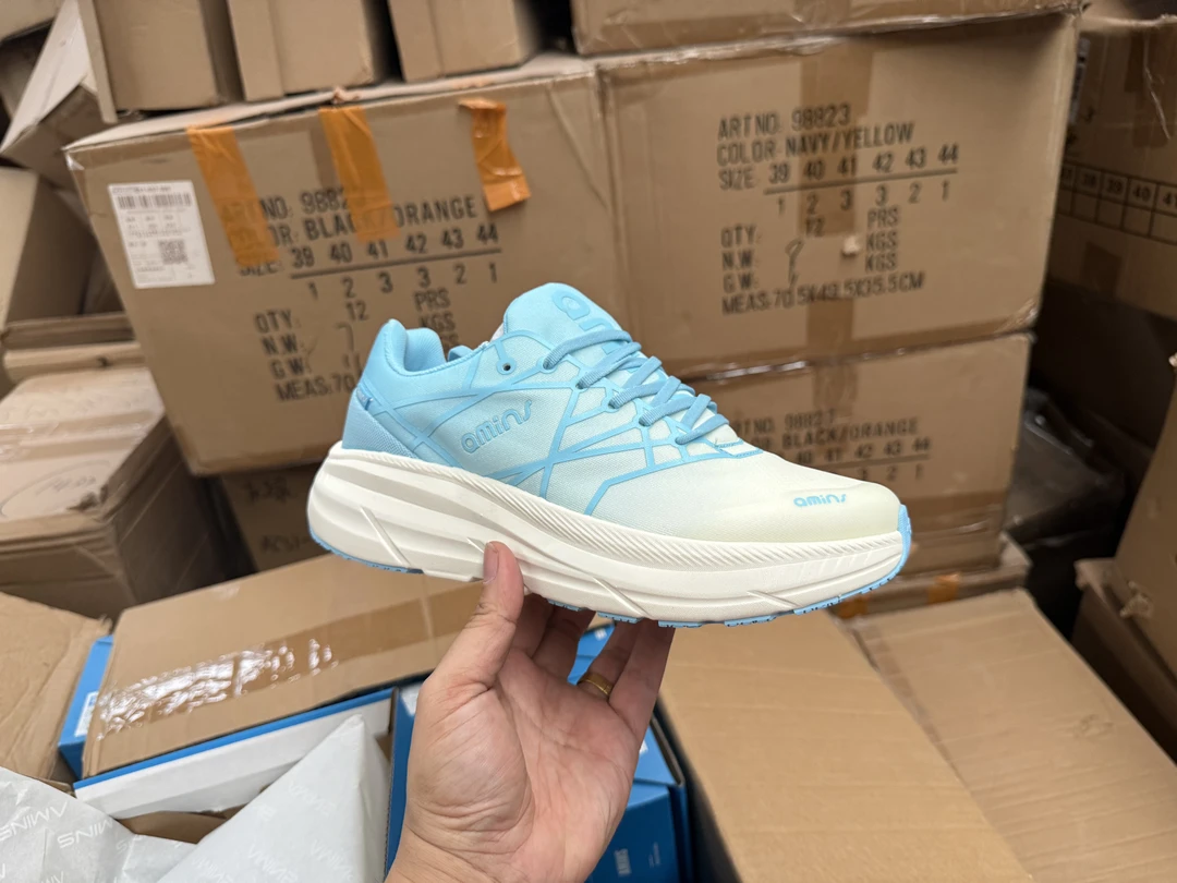 透气超轻 厚底跑鞋 运动鞋