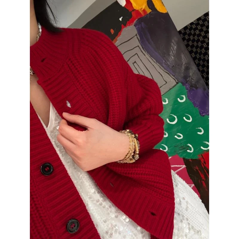 过年战服全羊毛圆领开衫 J24M084